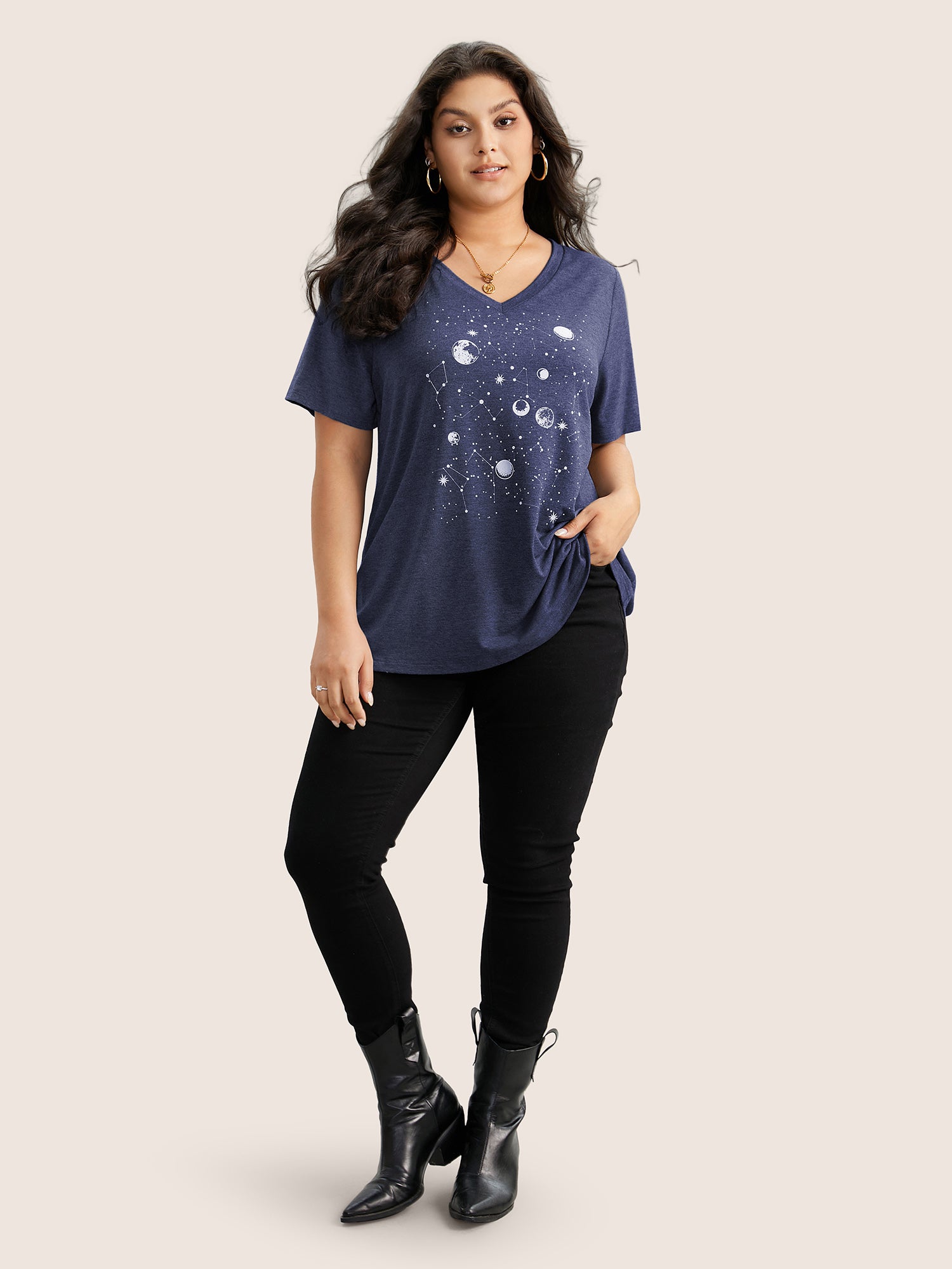Moon and Star Print V Neck T-shirt