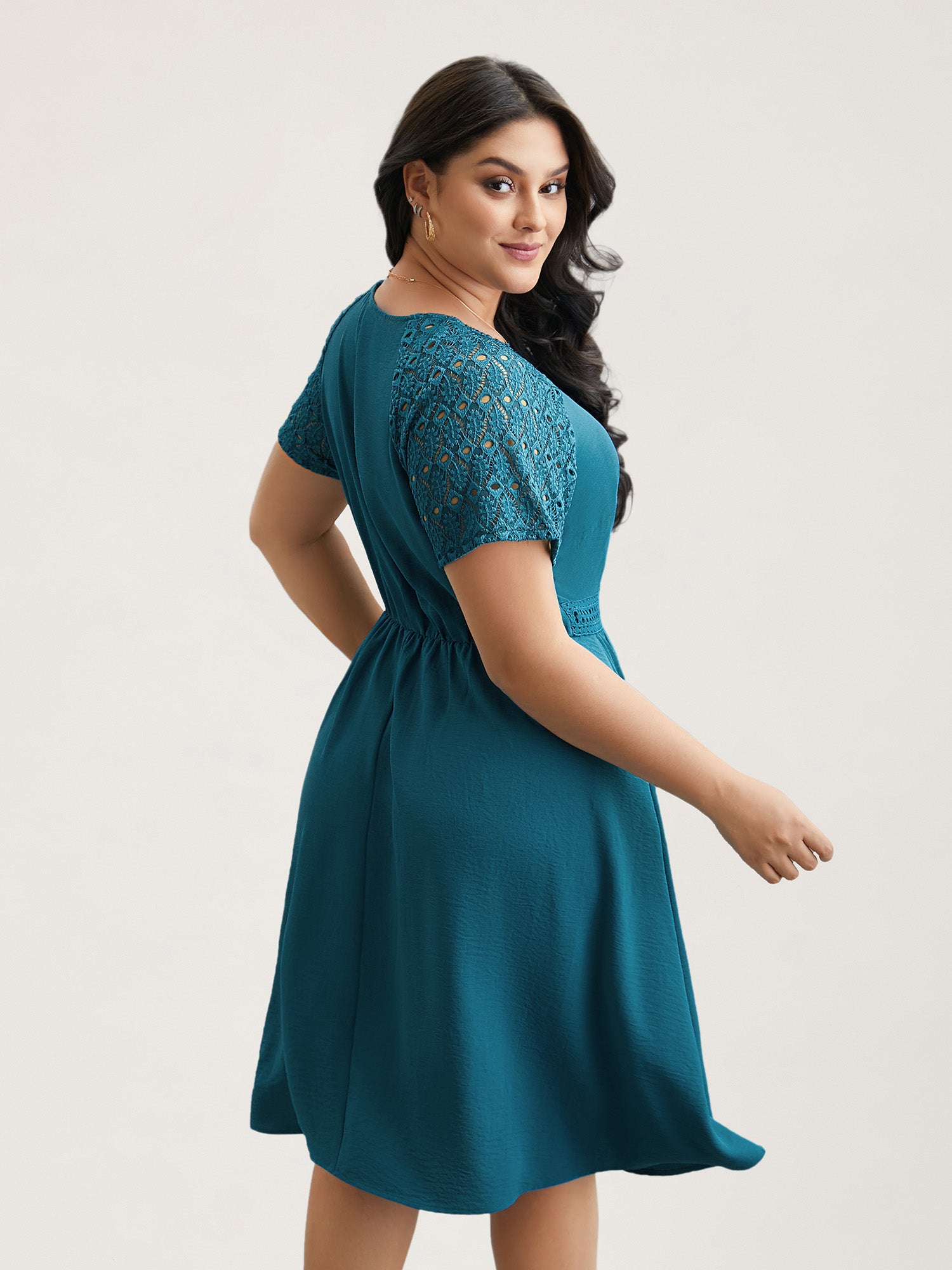 Lace Cut-Out Raglan Sleeve Pockets Midi Dress