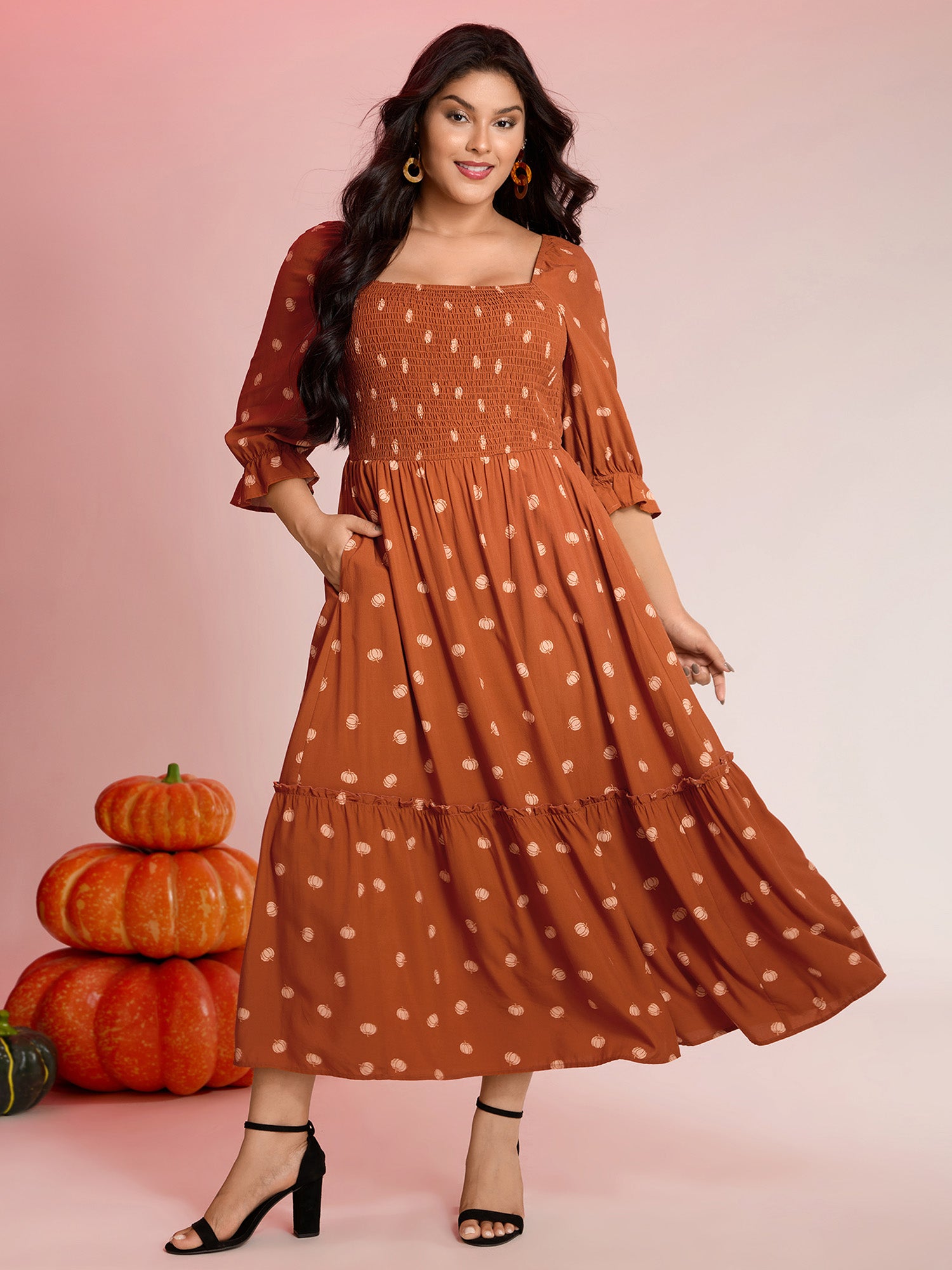 Polka Dots Shirred Bodice Pockets Maxi Dress