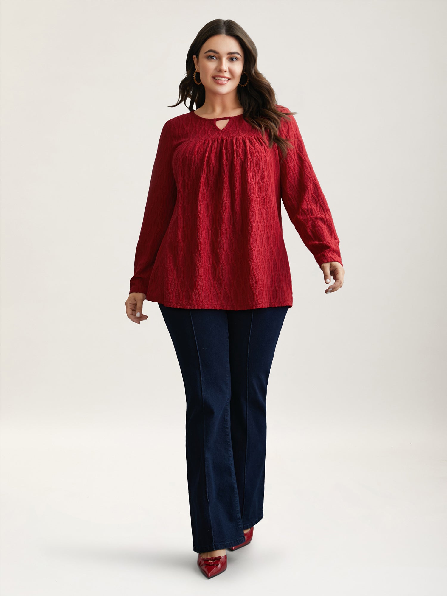 Textured Keyhole Gathered Knit Top