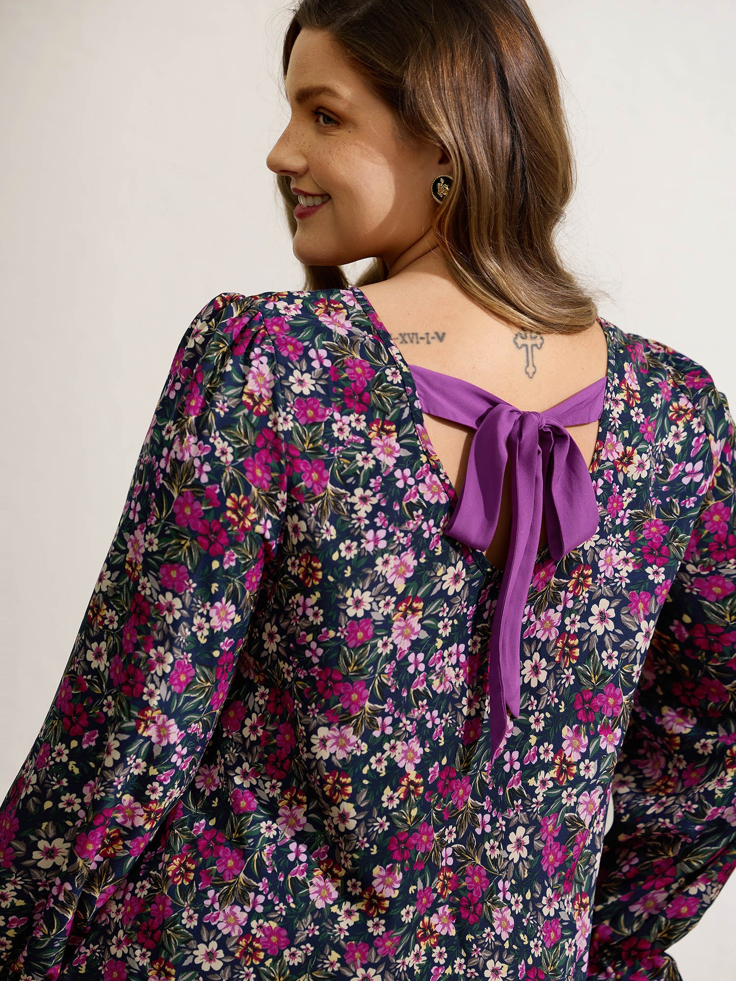 Floral Print Back Bowknot Blouse