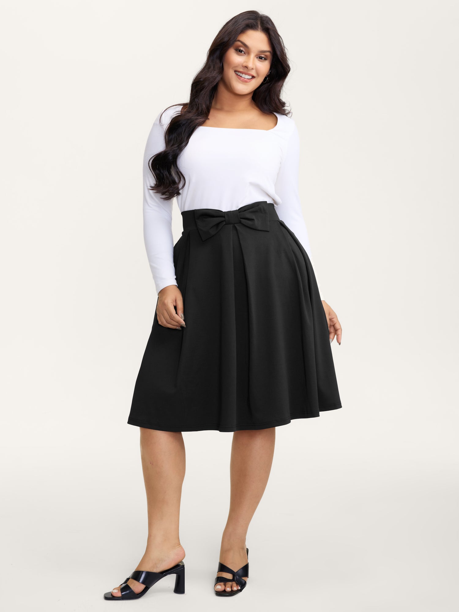 Stretchy Bow Detail Pleated Midi Skirt
