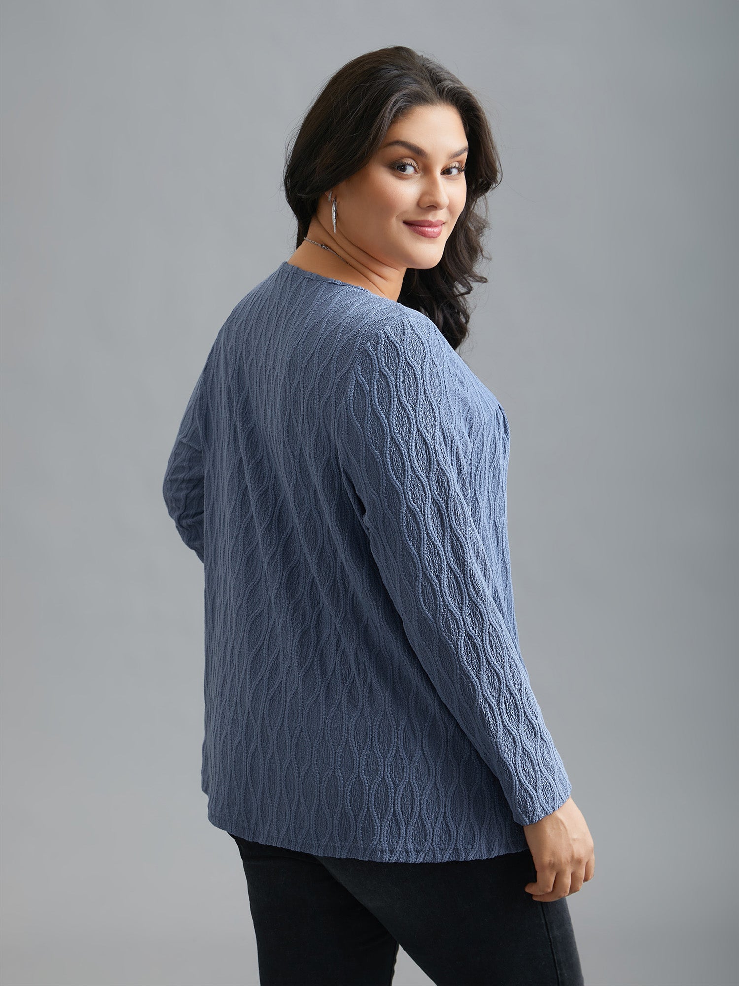 Textured Keyhole Gathered Knit Top
