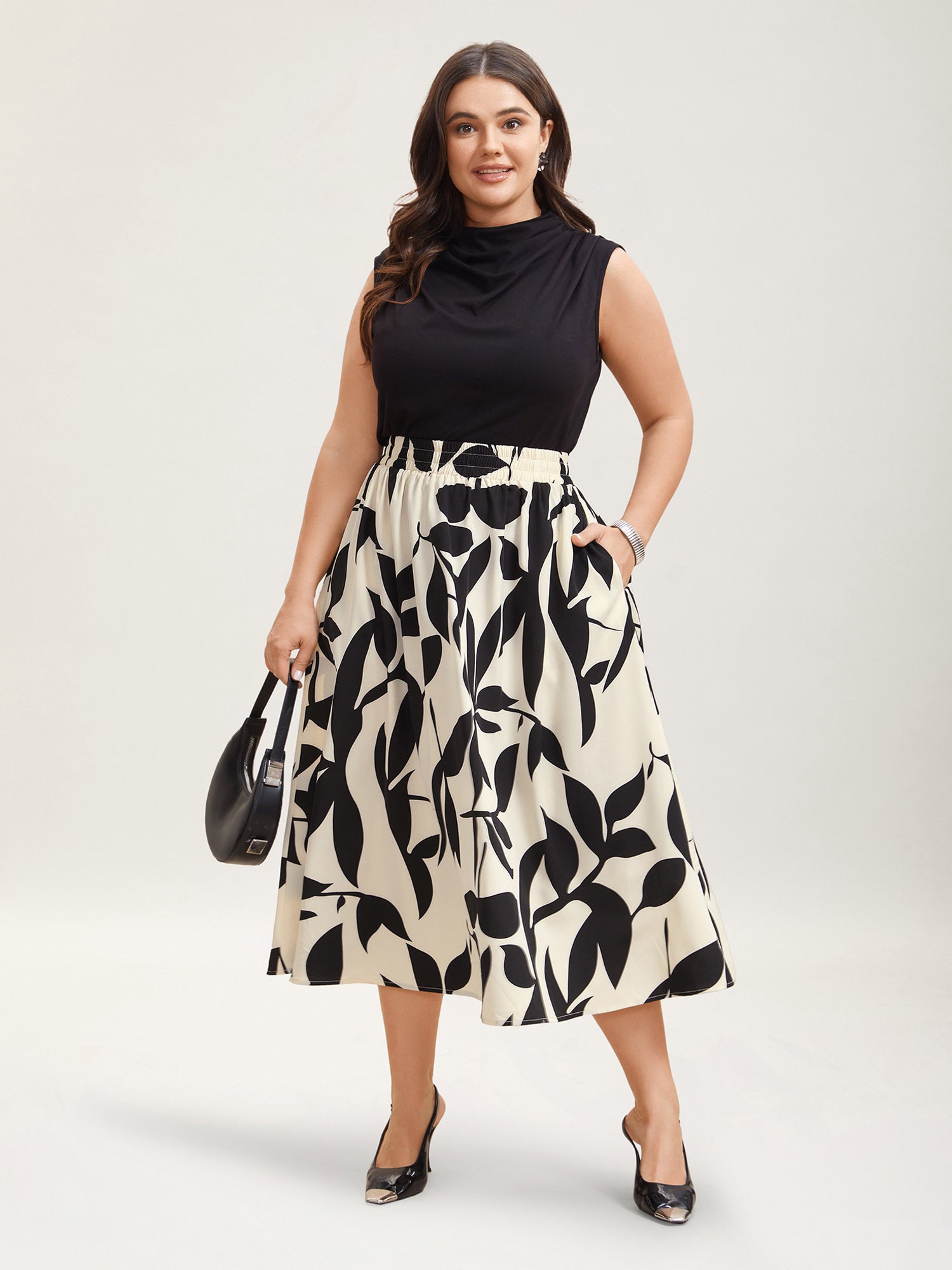 Leaf Print Stretchy-Waist Midi Skirt