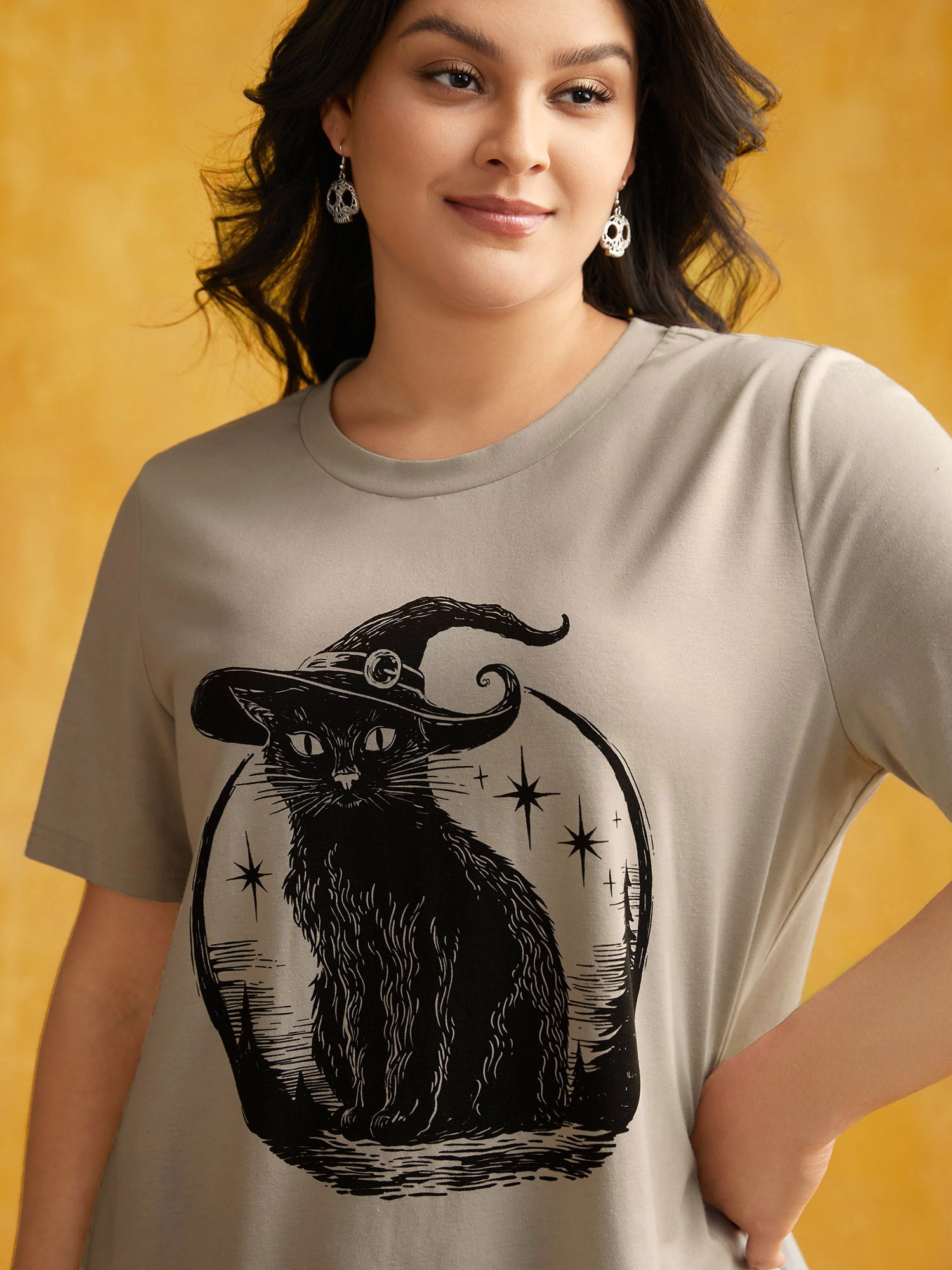 Bewitched Cat Printed Crew Neck T-shirt