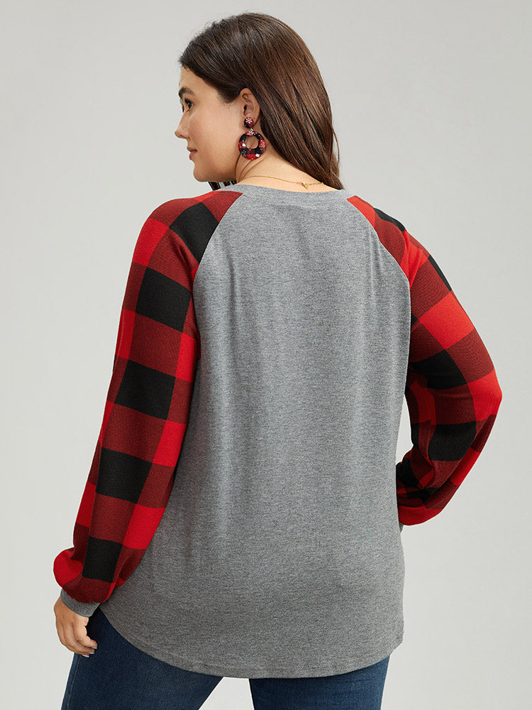 Plaid Christmas Trees Round Neck T-shirt