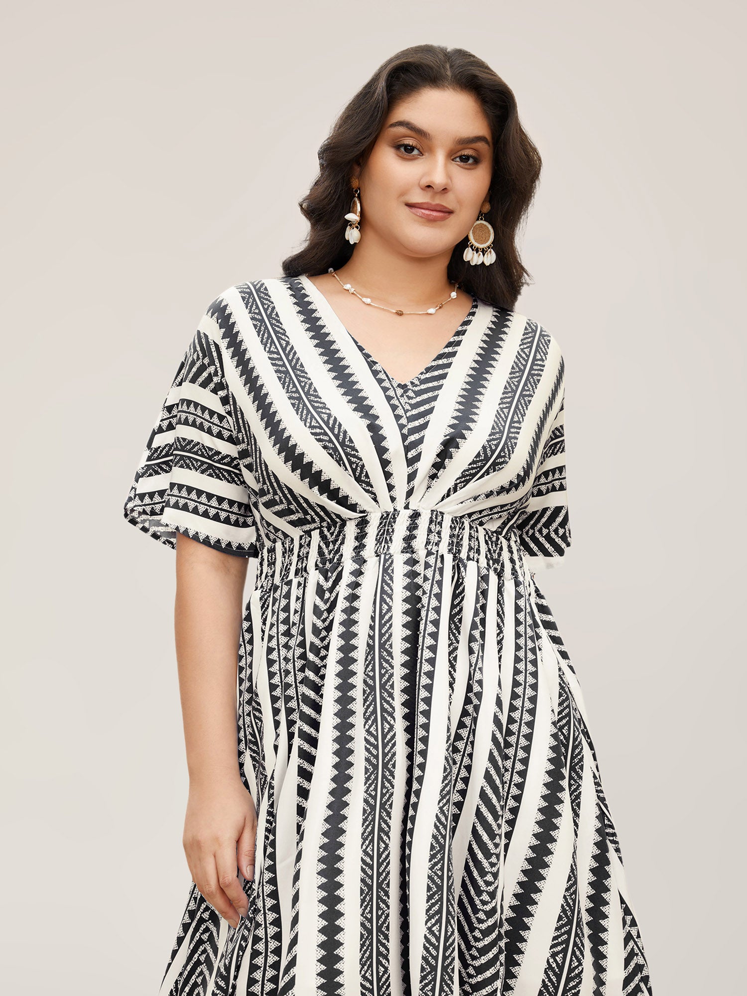 Solid Geometric Dolman Sleeve Pocket Shirred Split Hem Dress