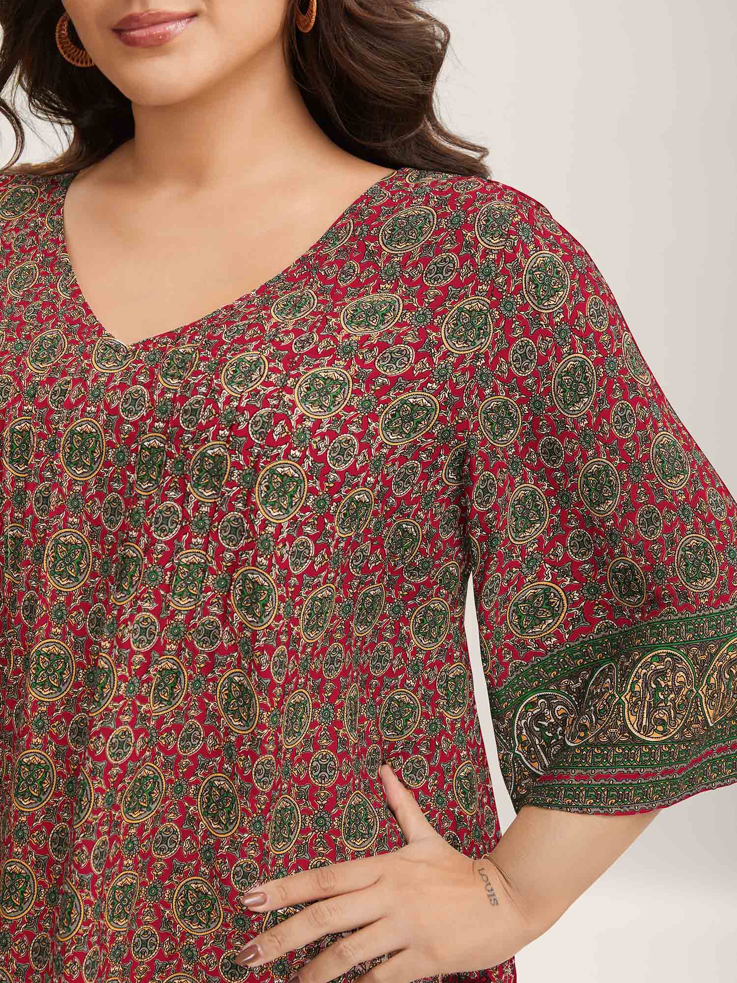 Pin-Tuck Pleat Ornate Print Relaxed Fit Shirt